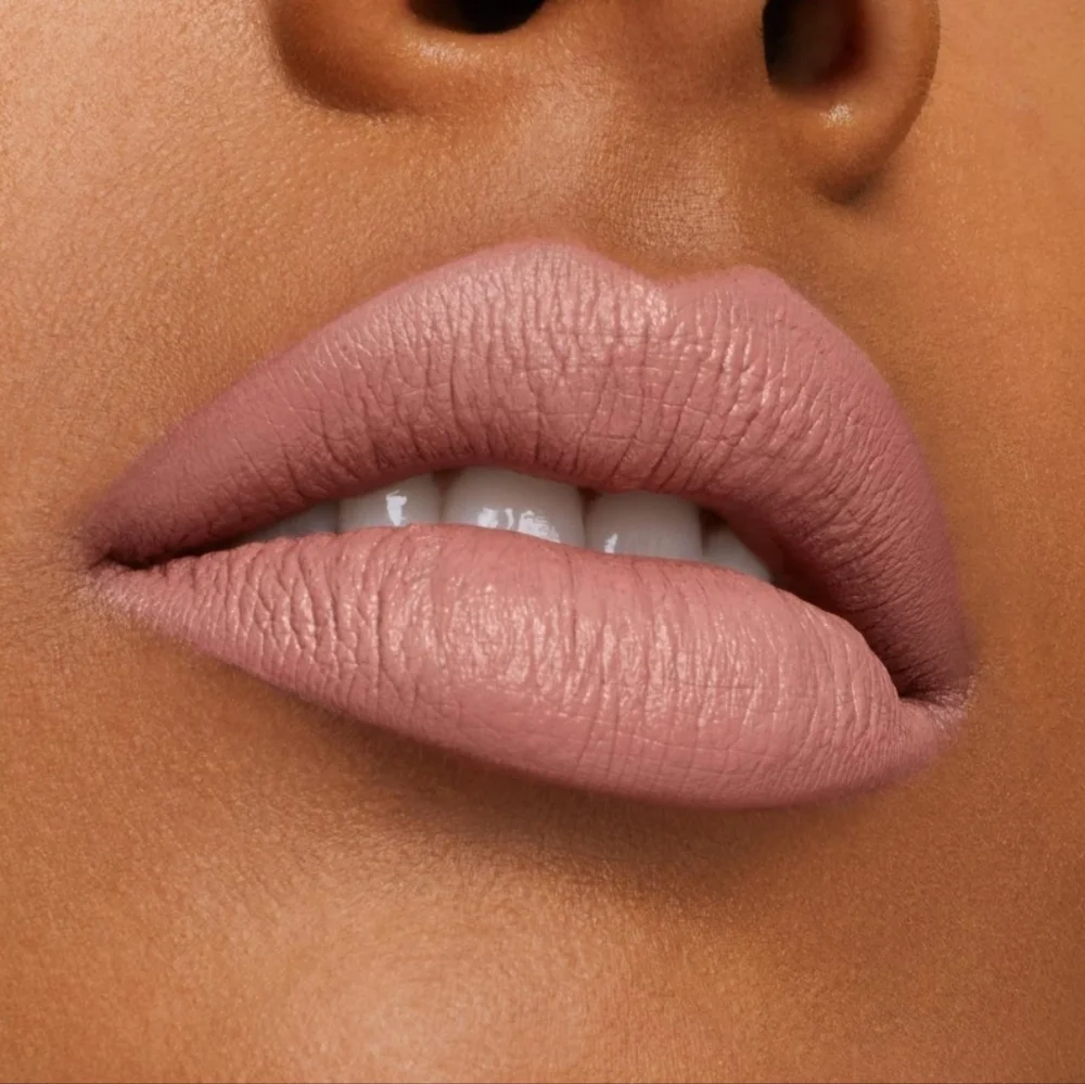 Macximal Silky Matte Viva Glam Lipstick Viva Planet Beige Mauve Brand New in Box